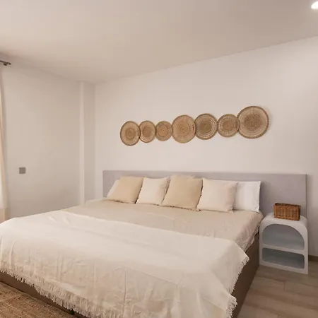 Aparthotel Centric-2