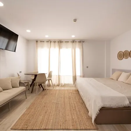 Aparthotel Centric-3