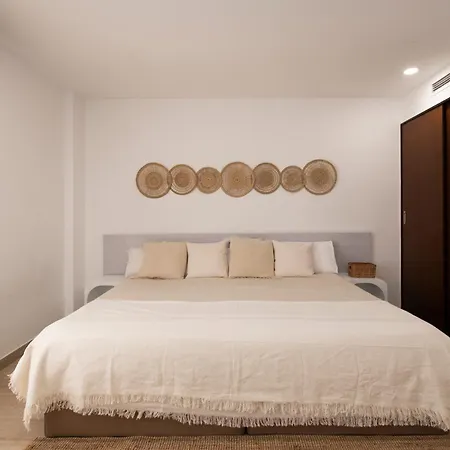 Aparthotel Centric-2